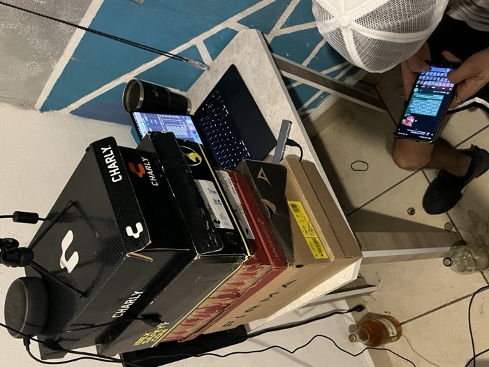 estudio de cajas, foto